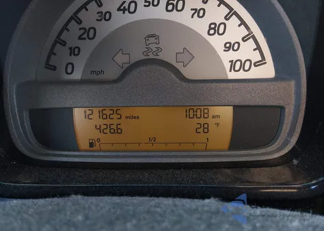 2013 Smart Fortwo Passion z USA, uszkodzony, nr VIN WMEEJ3BA2DK637588